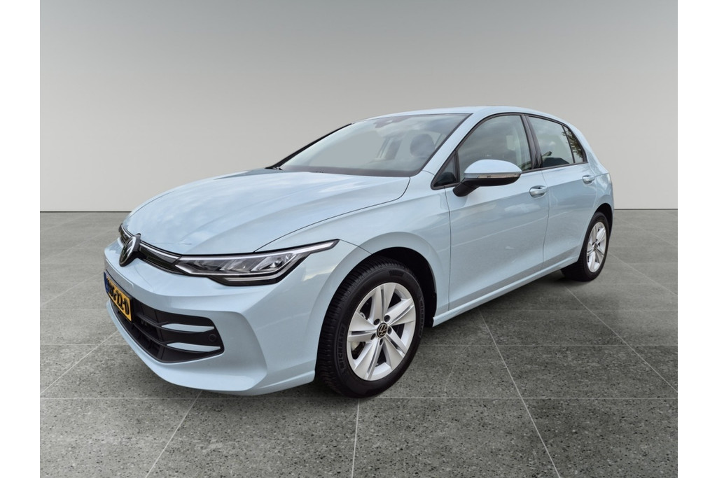 Volkswagen Golf 1.5 eTSI Life Edition 52623851-0.jpg | DMC Automotive