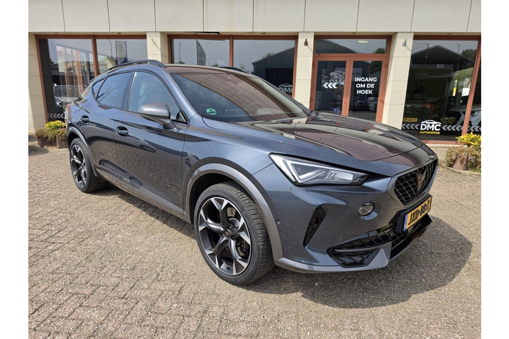 CUPRA Formentor Formentor VZ 245pk PHEV | Trekhaak | Dealerstaat 53543239-0.jpg | DMC Automotive