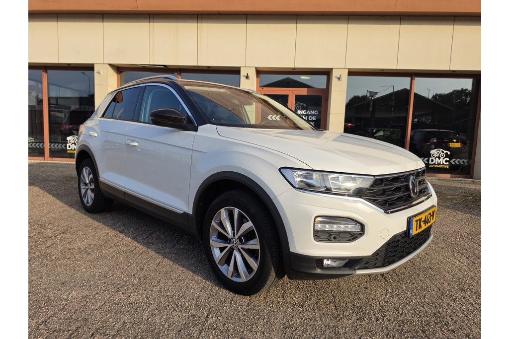 Volkswagen T-Roc 1.0 TSI Style | Adaptieve Cruise Control | Parkeersensoren | Lane Assist 55440732-0.jpg | DMC Automotive