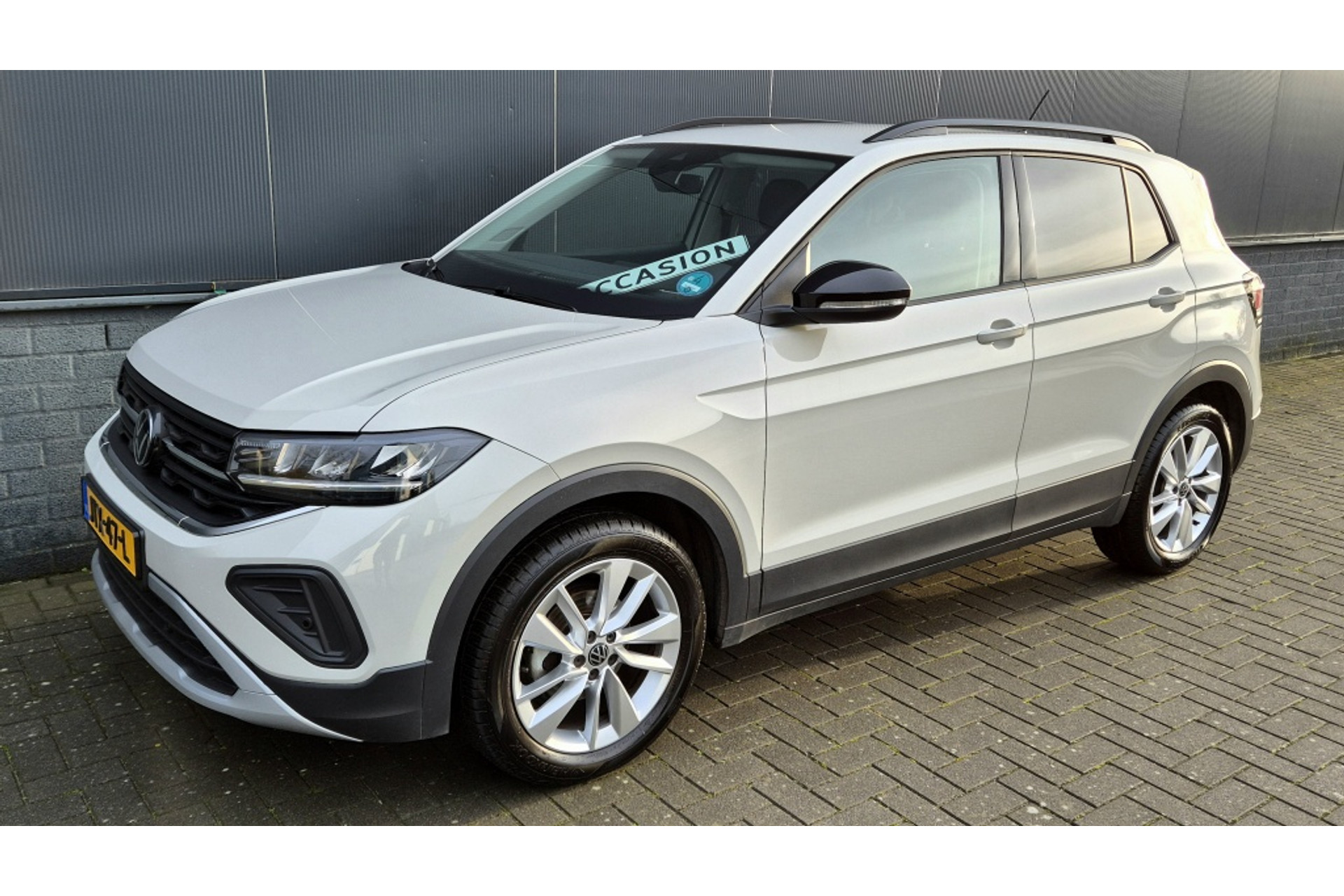 Volkswagen T-Cross 1.0 TSI GOAL | Led | stoelverw | Airco | Navi | ACC | 50621022-0.jpg | DMC Automotive