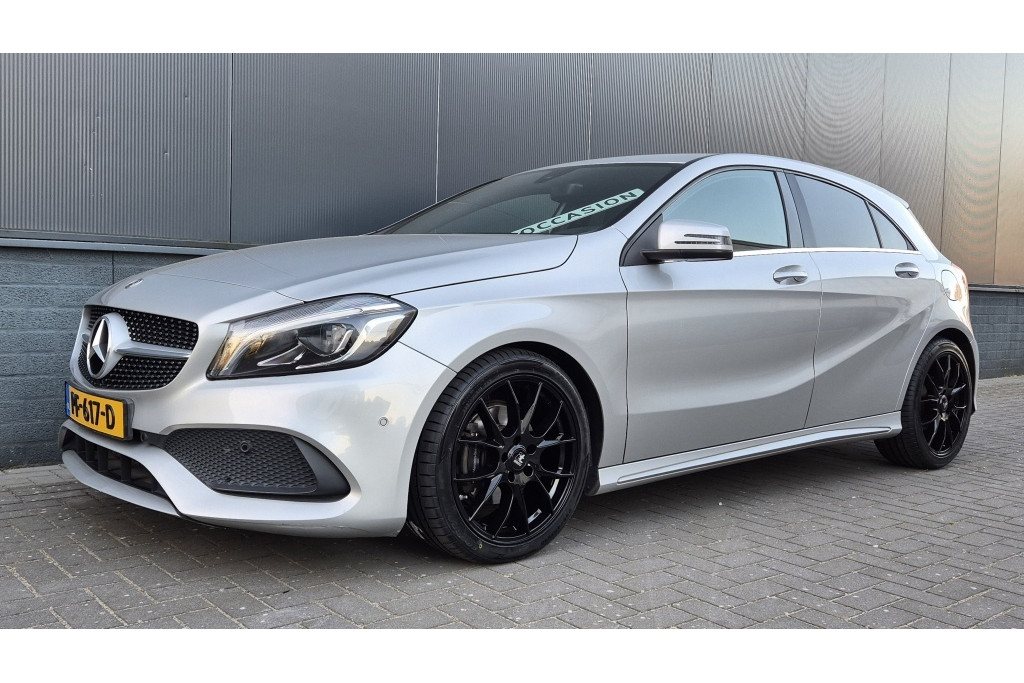 Mercedes-Benz A-Klasse 180 Bus. Sol. AMG*Led*Navi*stoelvrw*18 inch*Leder*zwarte hemel 50696687-0.jpg | DMC Automotive