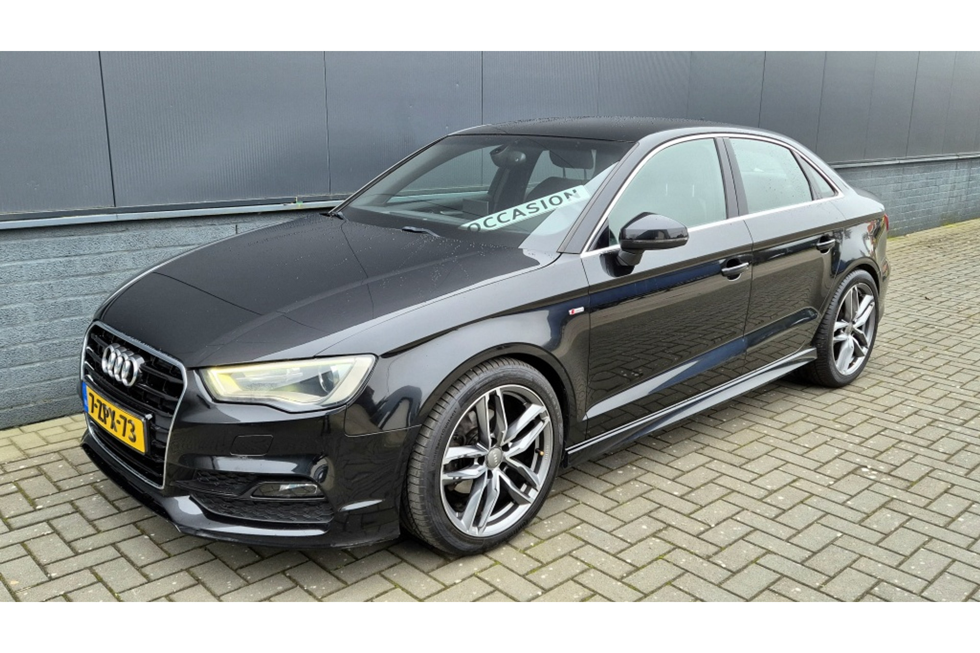 Audi A3 Limousine 1.4 TFSI Ambition Pro Line S | automaat | leder | S-line | navi 50997040-0.jpg | DMC Automotive