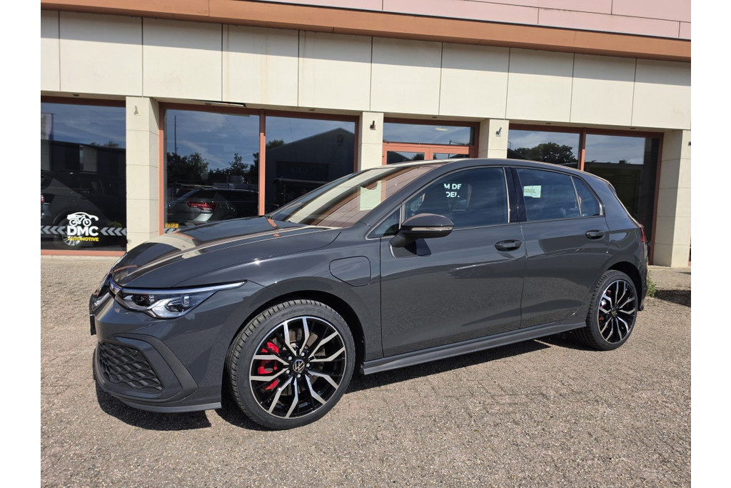 Volkswagen Golf 1.4 eHybrid GTE | Led | Virtual | Stoelverw | ACC | stuurverw | 52136262-0.jpg | DMC Automotive